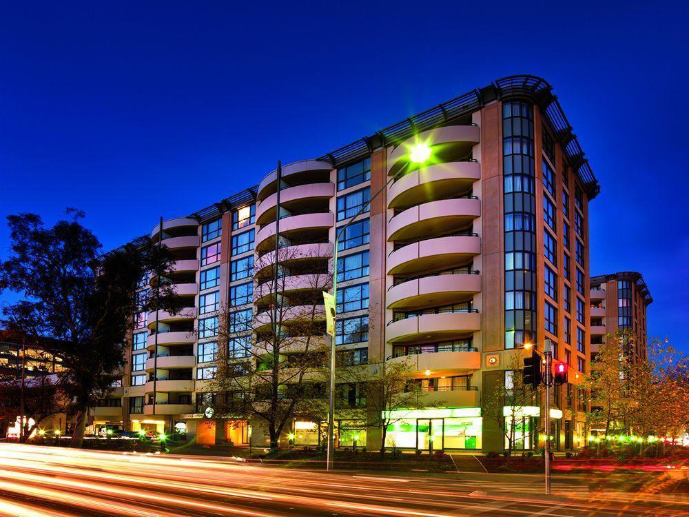 Adina Serviced Apartments Canberra James Court Eksteriør billede